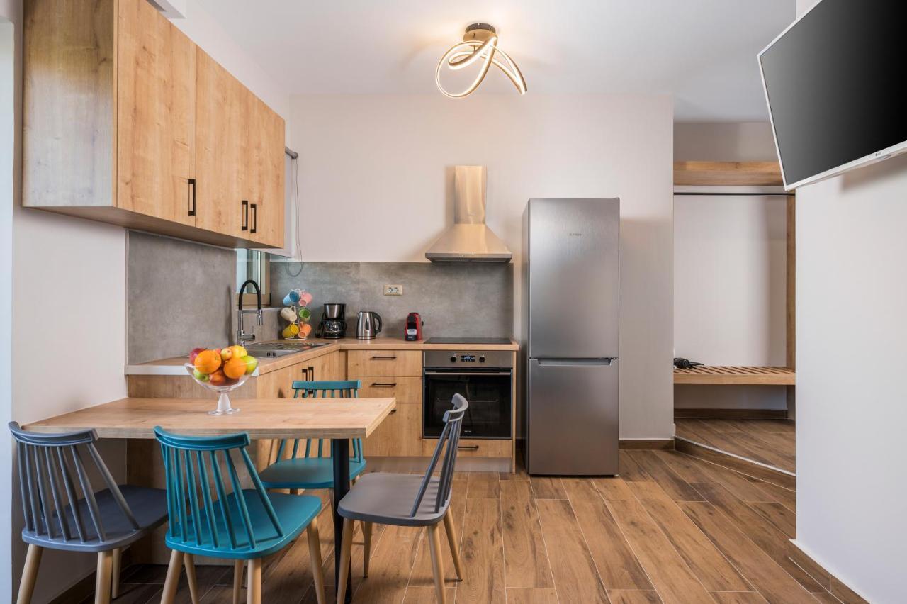 Aequor Luxury Rooms & Apartments Kato Daratso Dış mekan fotoğraf